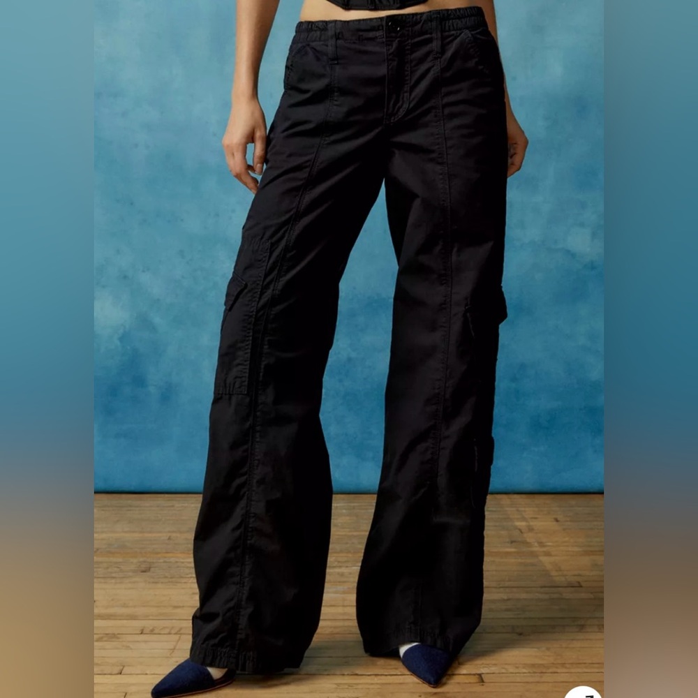 BDG Low-Rise Black Cargo Pant Size XXL